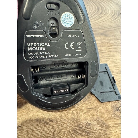 Wireless Mouse Victsing Vertical PC134A Black With USB Dongle 2.4GHz Works Great - Picture 5 of 5